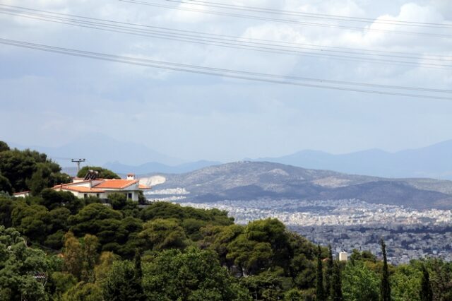 Κατατέθηκε στη Βουλή το νομοσχέδιο για την αυθαίρετη δόμηση