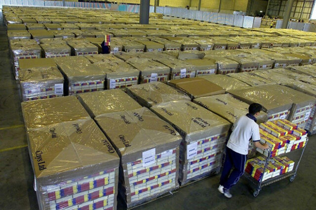 Στο στόχαστρο της ΕΕ η Amazon: Της ζητούν να επιστρέψει φόρους 250 εκατ. ευρώ