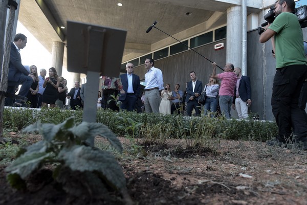 Τσίπρας: Apivita όπως Μπαρτσελόνα