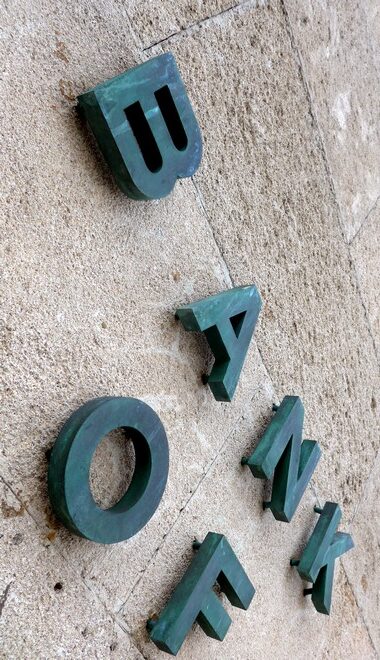 Με μειώσεις επιτοκίων καταθέσεων υποδέχονται το 2018 οι τράπεζες