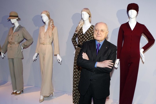 Πέθανε ο πρώην σύντροφος του Ιβ Σεν Λοράν, Πιέρ Μπερζέ
