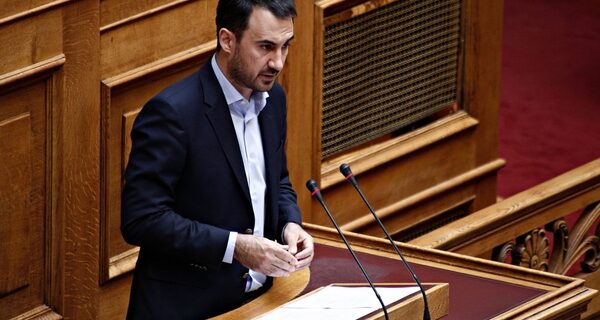 Χαρίτσης: Χρηματοδότηση τέλος για επιχειρήσεις που παραβιάζουν την εργατική νομοθεσία