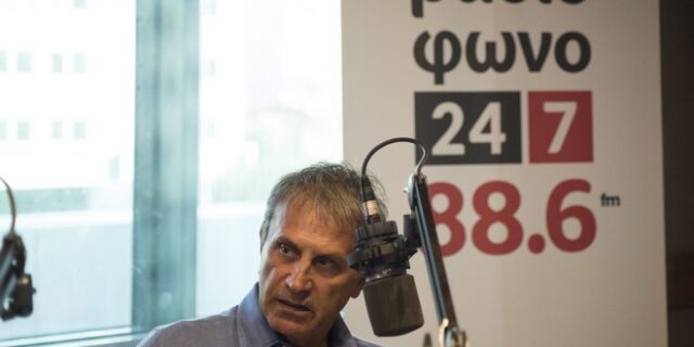Γιώργος Νταλάρας: Απεχθάνομαι κάθε έννοια πρωτιάς