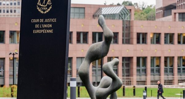 Απόρριψη προσφυγής Ουγγαρίας – Σλοβακίας κατά του relocation