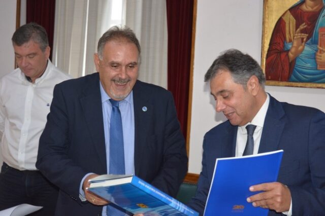 Μνημόνιο Συνεργασίας του Επιμελητηρίου Πειραιά με ελληνική εταιρεία logistics