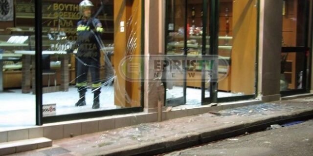 Ιωάννινα: Μηχανή ‘εισέβαλε’ σε φούρνο. Ένας σοβαρά τραυματίας