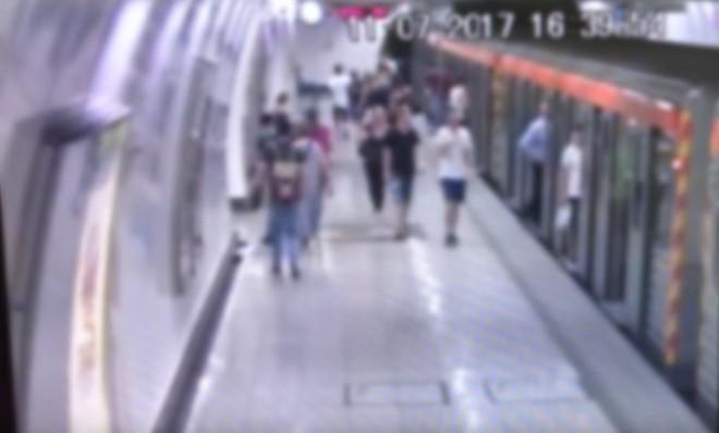 Βίντεο ΕΛ.ΑΣ: Πως δρούσαν οι ‘ελαφροχέρηδες’ του μετρό