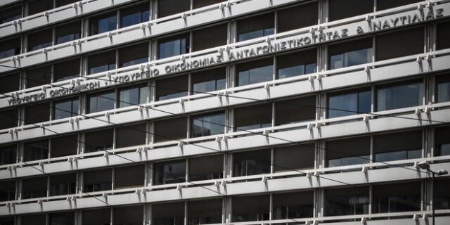 ΥΠΟΙΚ: Κανονικά τον Οκτώβριο η δόση των 800 εκ. ευρώ