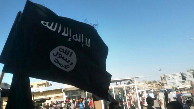 Σφοδρές συγκρούσεις Isis και συριακού στρατού – Περισσότεροι από 70 νεκροί