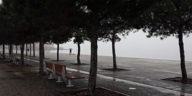 Το φθινόπωρο είναι εδώ για τα καλά. Πέφτει κι άλλο η θερμοκρασία