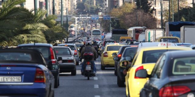 Πόλη για γερά νεύρα η Αθήνα: Κλειστή η Β.Σοφίας- Χωρίς λεωφορεία και τρόλεϊ