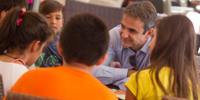 Πώς ευχήθηκε ο Μητσοτάκης για τη νέα σχολική χρονιά