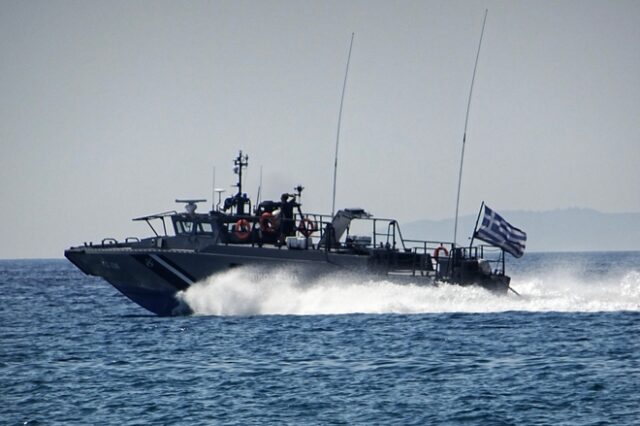 Δύο συλλήψεις για λαθρεμπόριο πετρελαίου από πλοίο που ανέλαβε την απάντληση στο ‘Αγία Ζώνη ΙΙ’