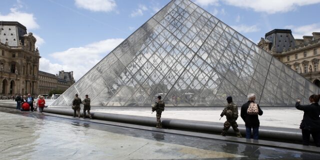 Λούβρο: Τα ‘κλεμμένα των ναζί’ αναζητούν τους ιδιοκτήτες τους