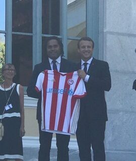 Όταν ο Μακρόν συνάντησε τον Καρεμπέ στην Αθήνα