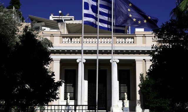 Μαξίμου: Fake news Γεωργιάδη για το νόμο Παρασκευόπουλου