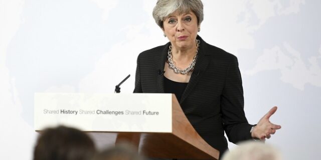 Brexit: Αγώνας δρόμου των Συντηρητικών για να σωθεί η συμφωνία