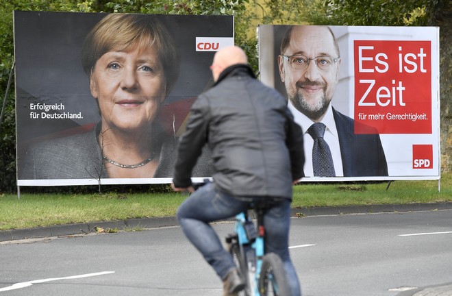 Spiegel: ‘Αφήστε και τους Έλληνες να ψηφίσουν’ στις γερμανικές εκλογές