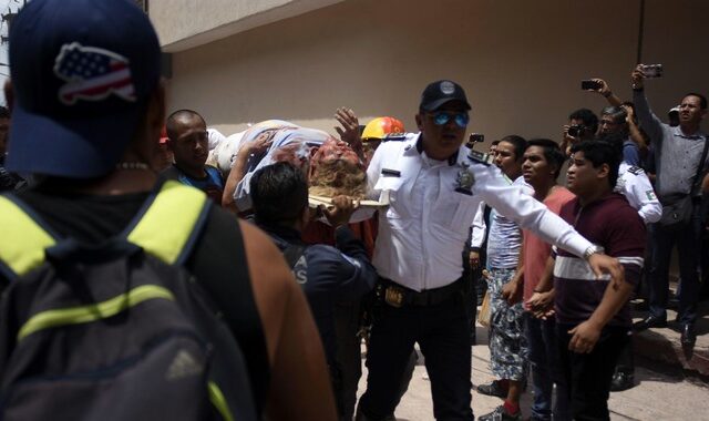 Σεισμός στο Μεξικό: 7,1 Ρίχτερ ισοπέδωσαν τη χώρα. 248 νεκροί
