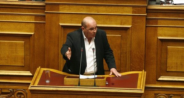 Διάρρηξη στο ιατρείο του βουλευτή του ΣΥΡΙΖΑ Γιάννη Μιχελογιαννάκη