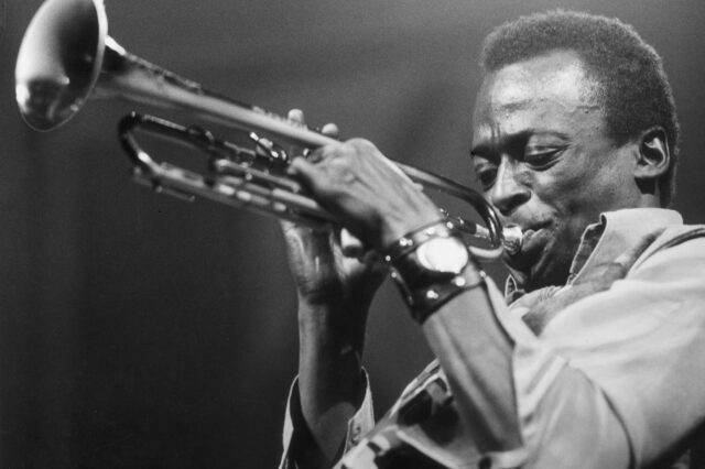 Αφιέρωμα στον Miles Davis Round Midnight με τον Ιλάν σήμερα Πέμπτη 28 Σεπτεμβρίου