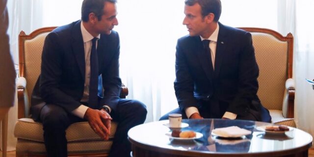 Μητσοτάκης σε Μακρόν: Υποστηρίζουμε έμπρακτα τις ελληνογαλλικές σχέσεις