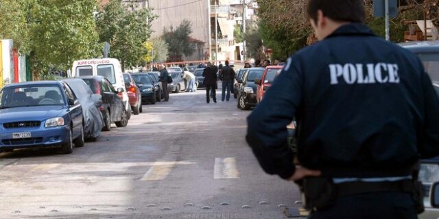 Σκότωσε με 10 μαχαιριές τον θείο του