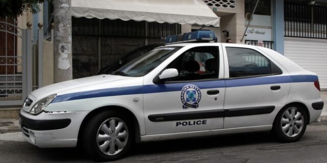 Ελληνοτυνήσιος έσπειρε τον τρόμο στα Ιωάννινα κραδαίνοντας ένα σπαθί