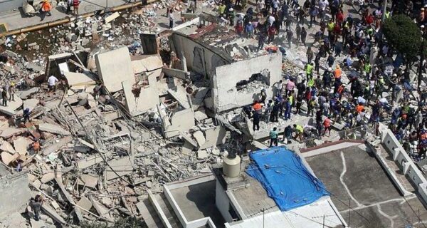 Μεξικό: 22 παιδιά έχασαν τη ζωή τους όταν κατέρρευσε το σχολείο τους