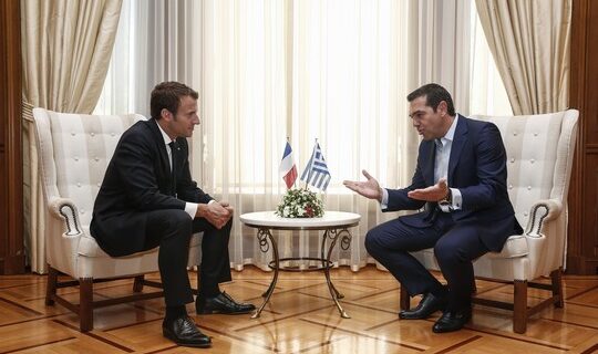 Όλα τα βλέμματα στραμμένα στην Πνύκα