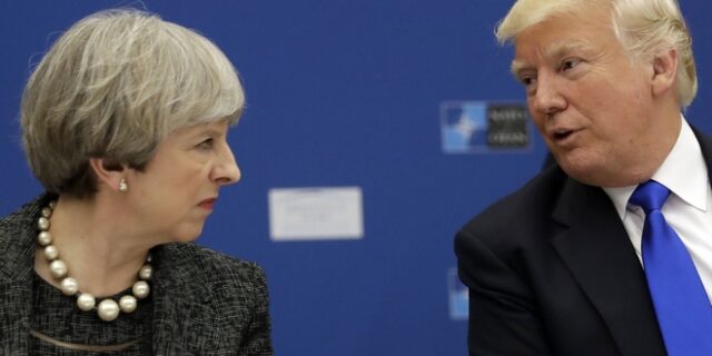 Τερέζα Μέι: Ισχύει η πρόσκληση προς τον Τραμπ να επισκεφτεί τη Βρετανία