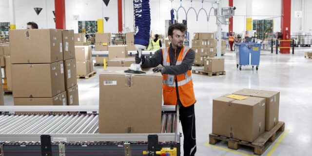 Amazon Key: Νέα υπηρεσία ‘ξεκλειδώνει’ το σπίτι σας, μόλις φτάσει η παραγγελία σας