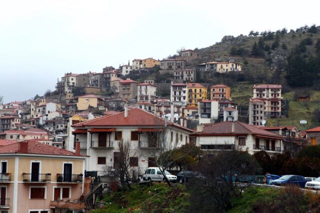 Επιχείρηση διάσωσης για αεροπτεριστές στην Αράχωβα