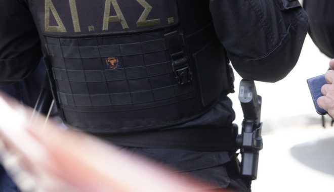 Άγνωστος πυροβόλησε στο πόδι και τραυμάτισε έναν Μαροκινό στο κέντρο της Αθήνας