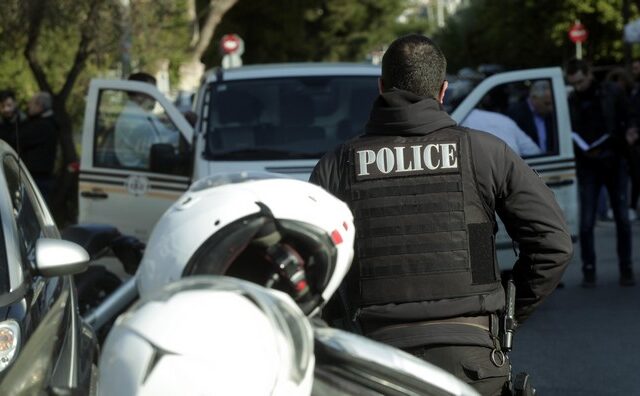 Στο ‘μικροσκόπιο’ της ΕΛ.ΑΣ. οι ληστές των τραπεζών για πλήθος υποθέσεων