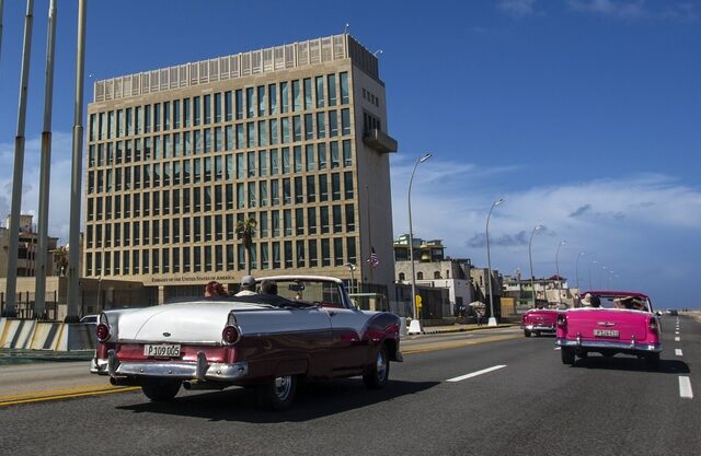 Κούβα: ‘Πολιτική χειραγώγηση’ στην υπόθεση των ‘ηχητικών επιθέσεων’