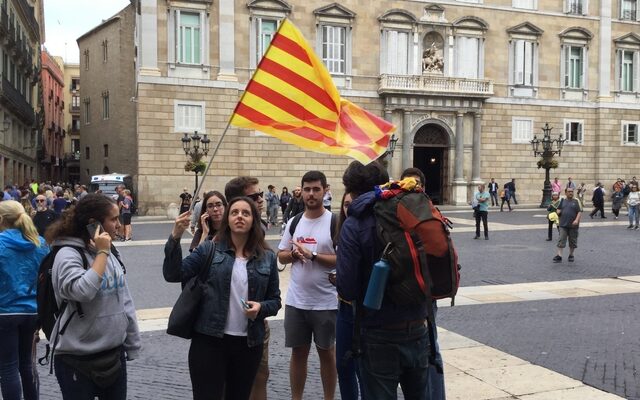 Καταλονία: Γενική απεργία την Τρίτη, ημέρα κήρυξης της ανεξαρτησίας