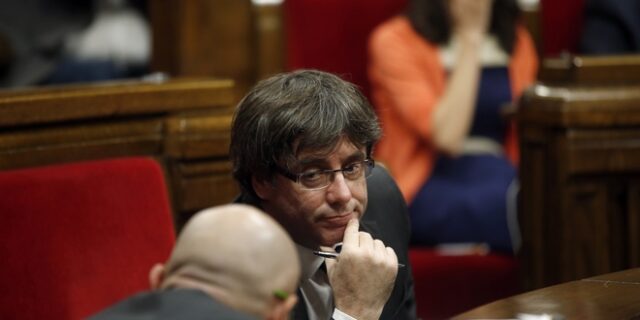 Απαγγελία κατηγοριών στους αυτονομιστές ηγέτες της Καταλονίας ζητά ο γενικός εισαγγελέας
