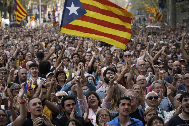 Έκκληση Φελίπε στους Καταλανούς για αποφυγή νέας σύγκρουσης