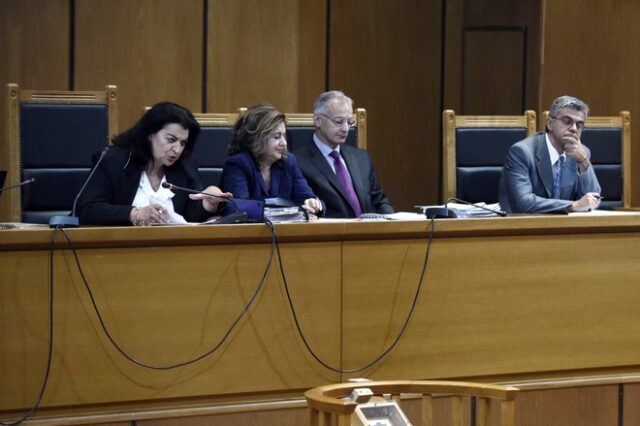 Δίκη ΧΑ: Νέες ενστάσεις για τους προστατευόμενους μάρτυρες