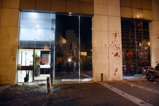 Καταδικάζουν τα κόμματα την επίθεση κατά της 24 Media και του Έθνους
