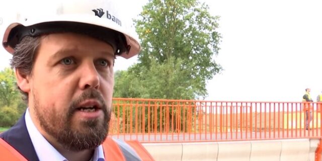Αυτή η γέφυρα κατασκευάστηκε με 3D εκτυπωτή και βρίσκεται στην Ολλανδία