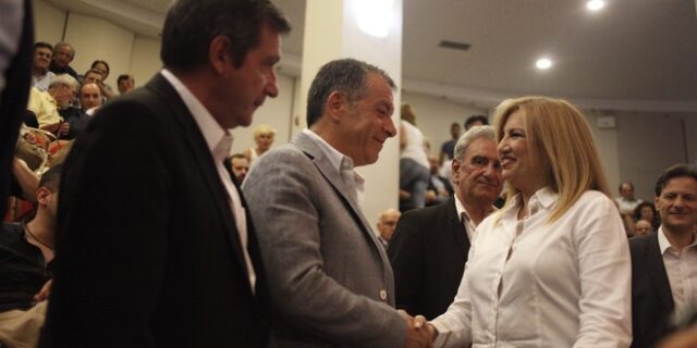 Ενδοπαραταξιακή σύγκρουση με χτυπήματα κάτω από τη μέση