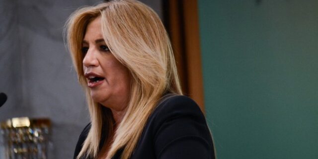 Γεννηματά για Τσίπρα- Τραμπ: ‘Ανέξοδα καλά λόγια, γραμμάτια ύψους 2,4 δις ευρώ’