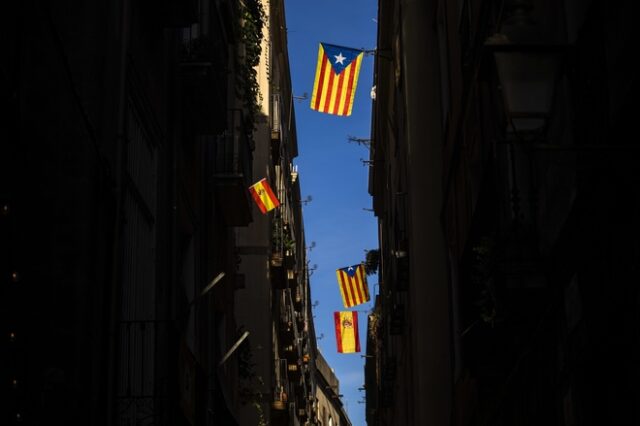 Καταλονία: Τραβάει το σκοινί ο Πουτζντεμόν – Απέρριψε πρόσκληση της Γερουσίας