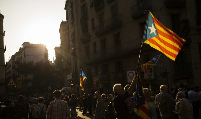 Η ΕΕ αμήχανη μπροστά στην καταλανική κρίση