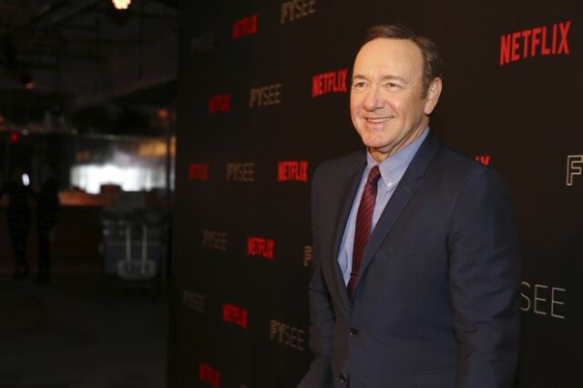 Υπόθεση Kevin Spacey: Το Netflix ‘παγώνει’ την έκτη και τελευταία σεζόν του House of Cards