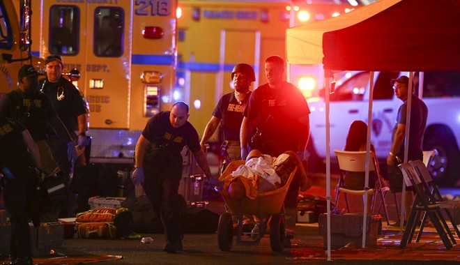 Πυροβολισμοί στο Λας Βέγκας: Πάνω από οι 50 νεκροί, δεκάδες τραυματίες