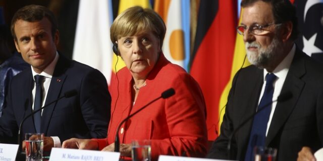 Μέρκελ – Μακρόν στηρίζουν Ραχόι στην κρίση με την Καταλονία