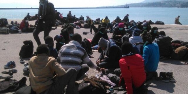 Λέσβος: 300 πρόσφυγες έφτασαν στο νησί από την Τουρκία στη διάρκεια της νύχτας